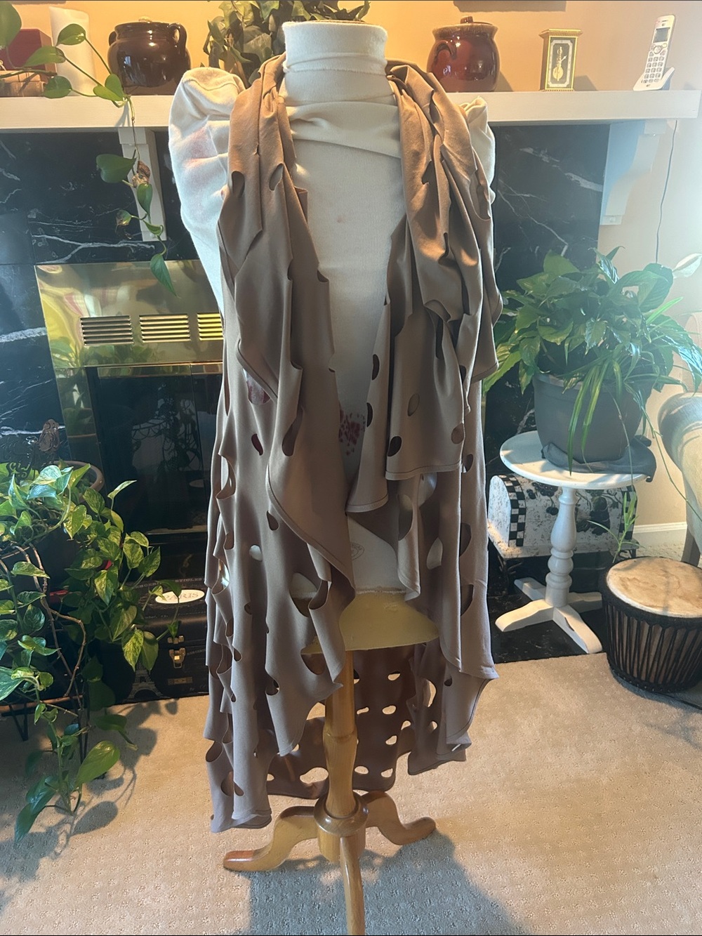Women’s Taupe Layered Open-Front Sleeveless Vest